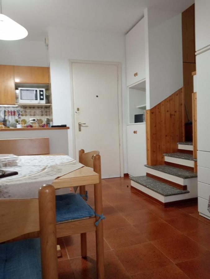 J&C House -Lake Bosisio Bosisio Parini Buitenkant foto